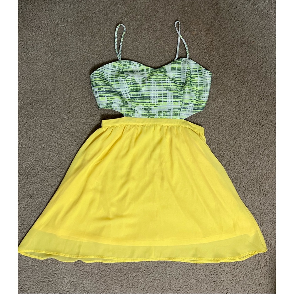 Cute side cut dress